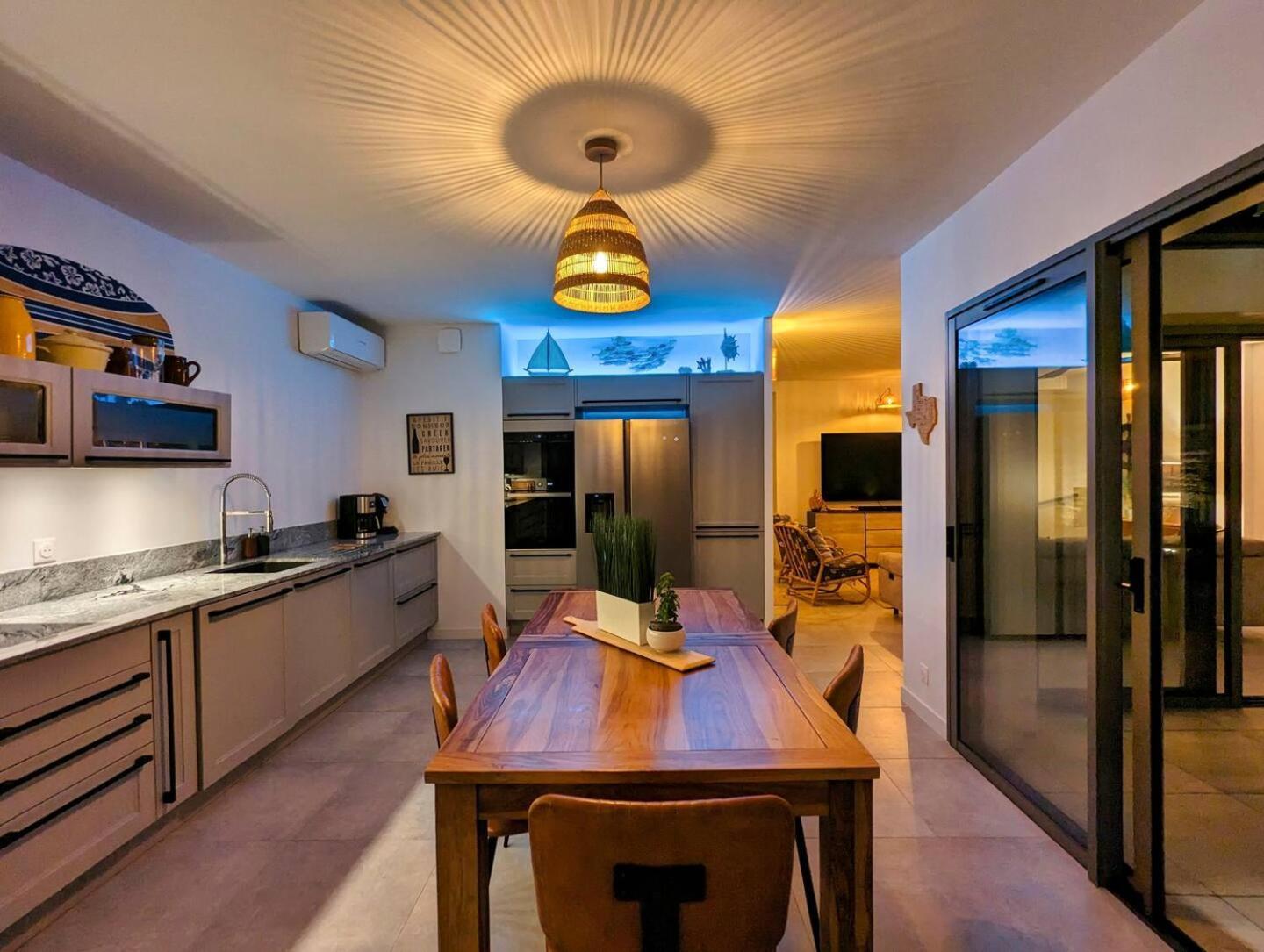 Lone Star Riviera - 5 Minutes Walk To The Beach Carqueiranne Extérieur photo